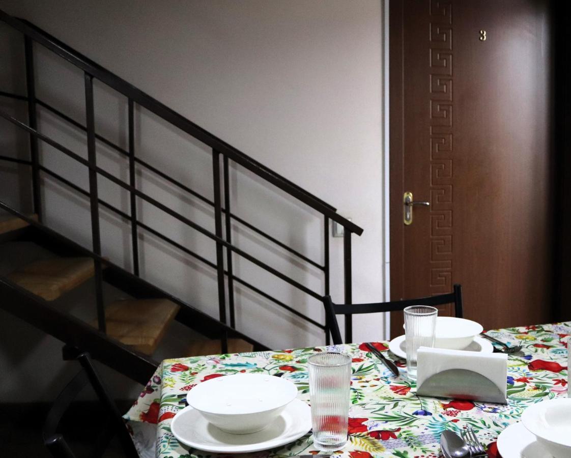 Aivani 8 Tbilisi Eksteriør bilde